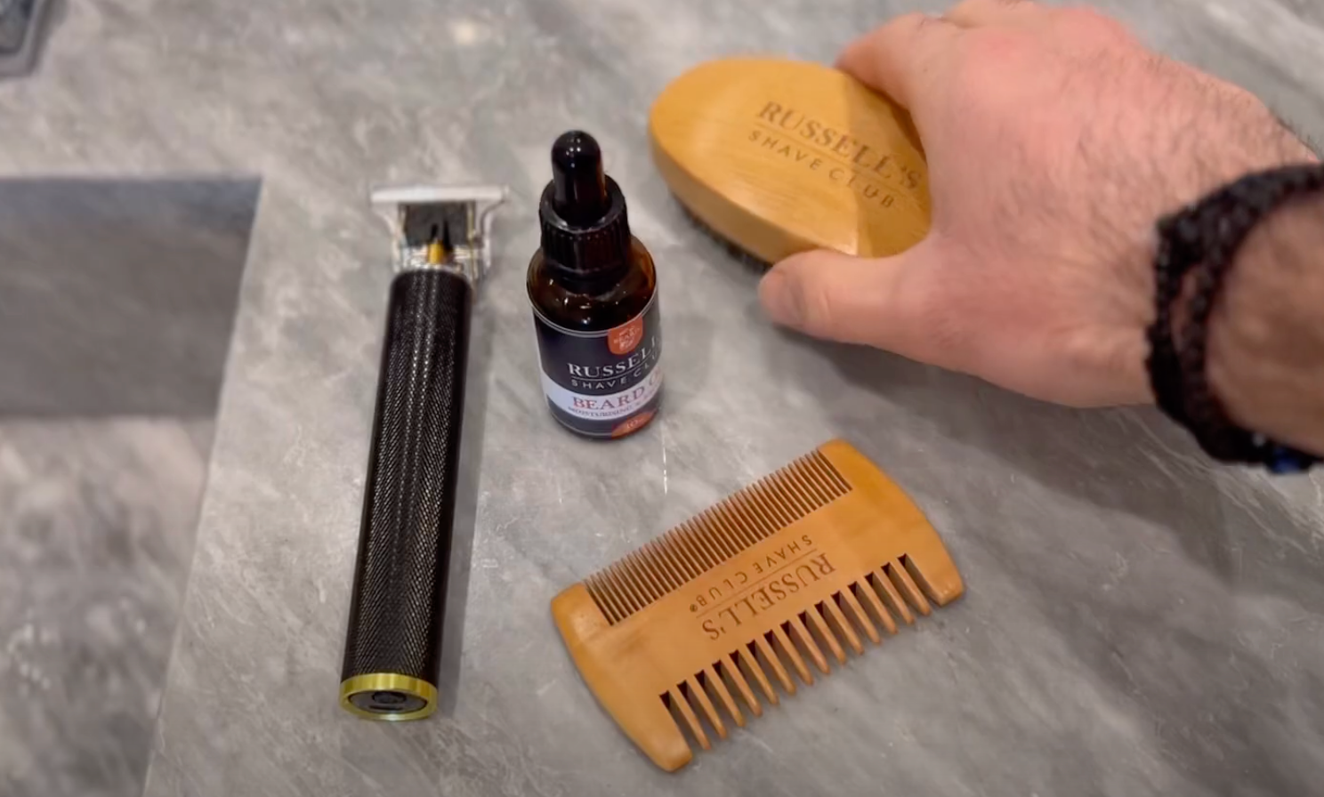 Beard Line Up Razor Beard Line-Up Tutorial Using A Cut-Throat Razor β Russell's Shave Club